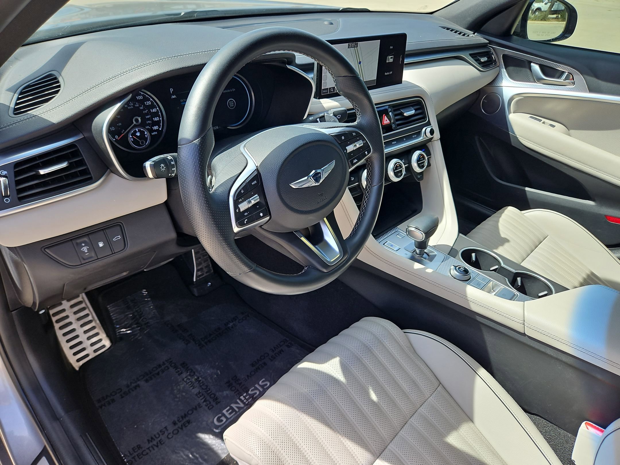 Used 2022 Genesis G70 3.3T w/ Sport Advanced Package image 10