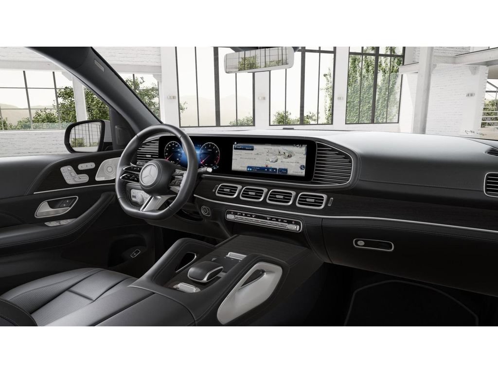 New 2026 Mercedes-Benz GLS 580 4MATIC image 6
