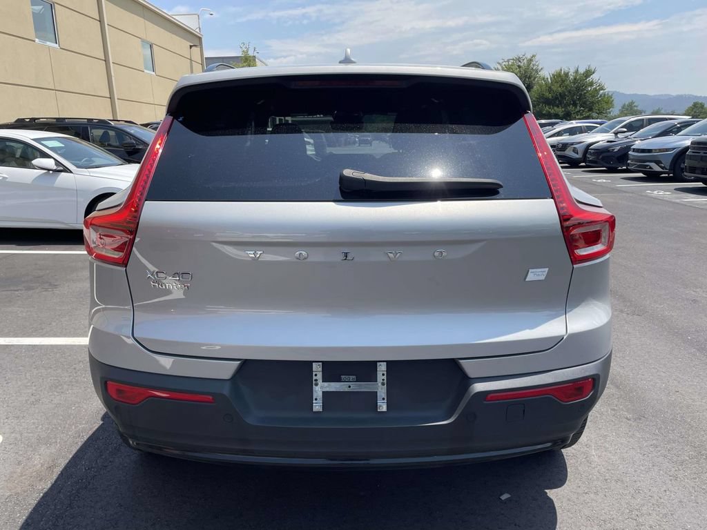 Used 2023 Volvo XC40 Recharge Ultimate AWD/4WD image 27
