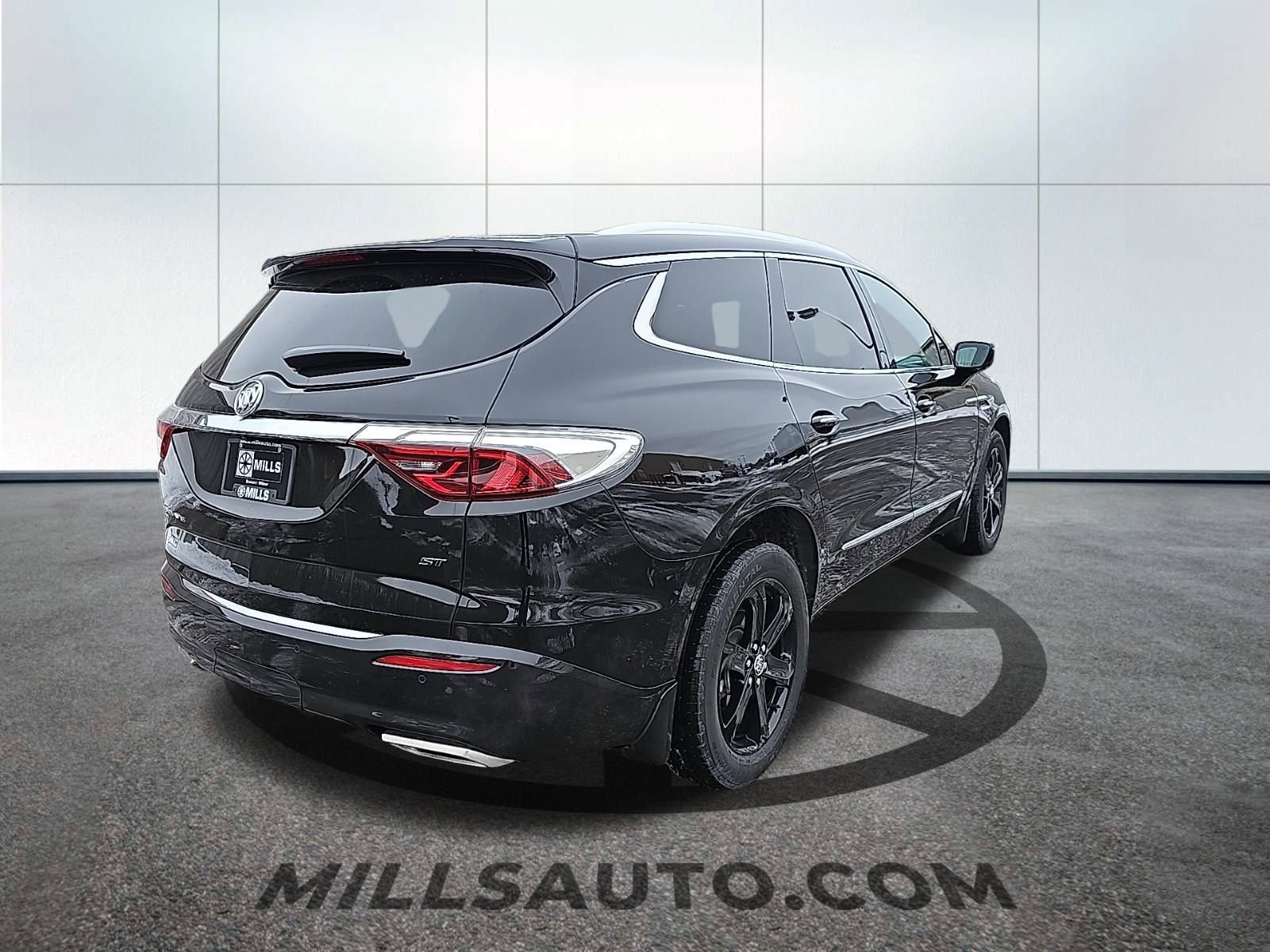 Certified 2023 Buick Enclave Essence w/ Experience Buick Package image 7