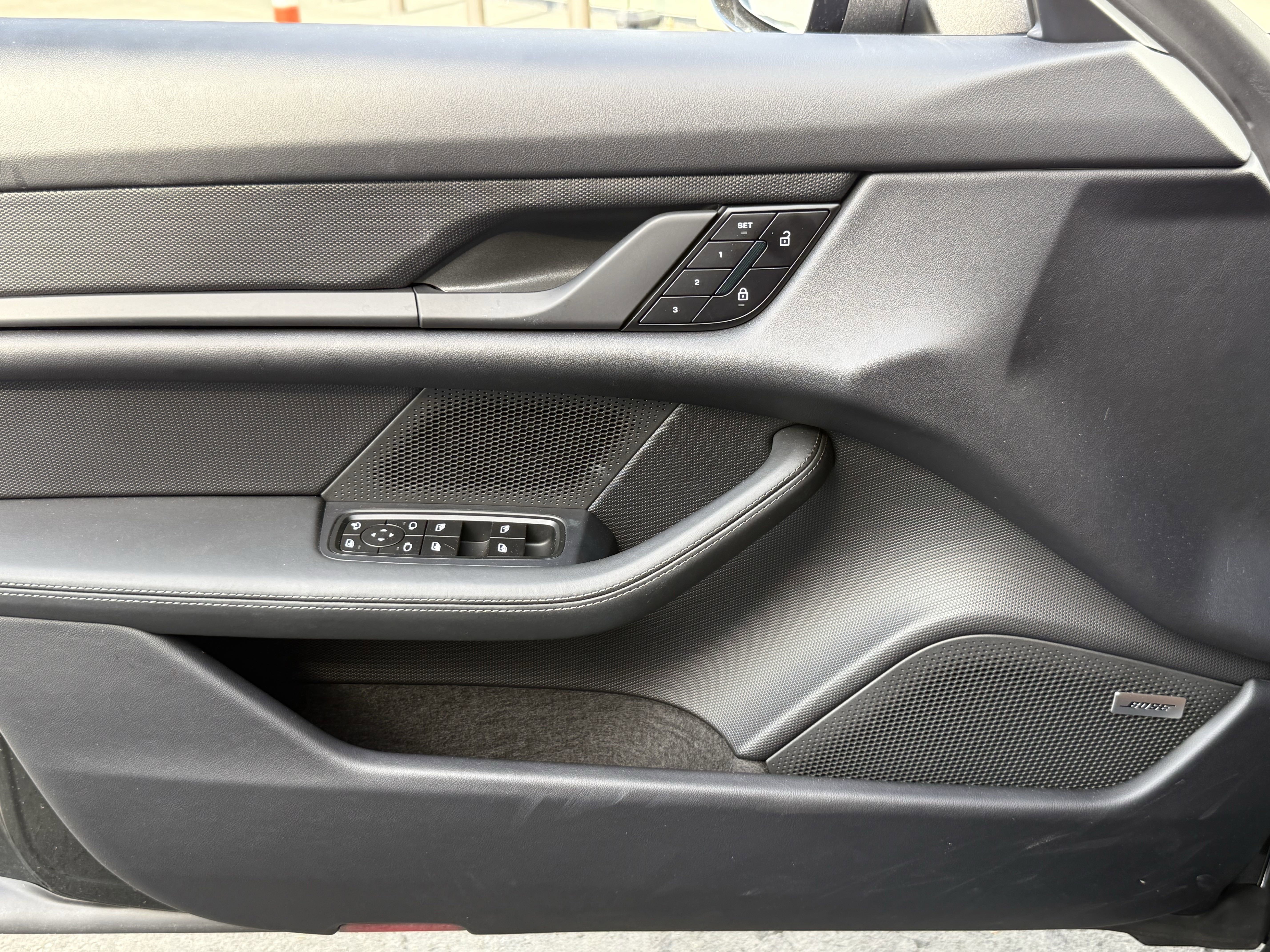 Used 2025 Porsche Taycan 4 Cross Turismo image 16