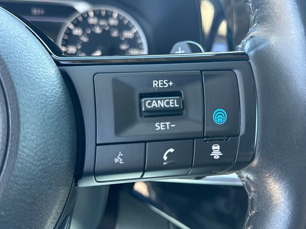 Used 2023 Nissan Pathfinder SL image 34