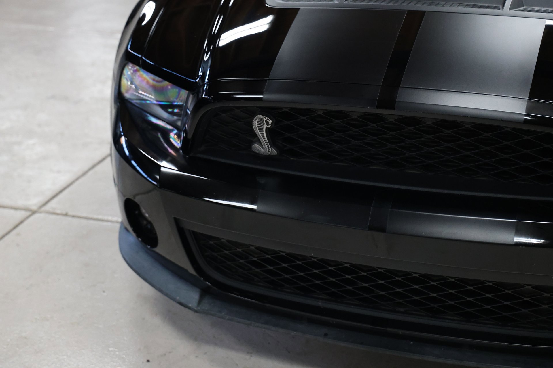 Used 2010 Ford Mustang Shelby GT500 image 14