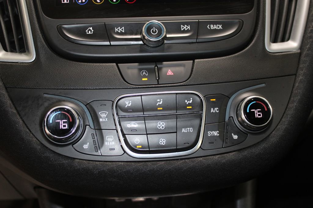 Used 2023 Chevrolet Malibu LT image 39