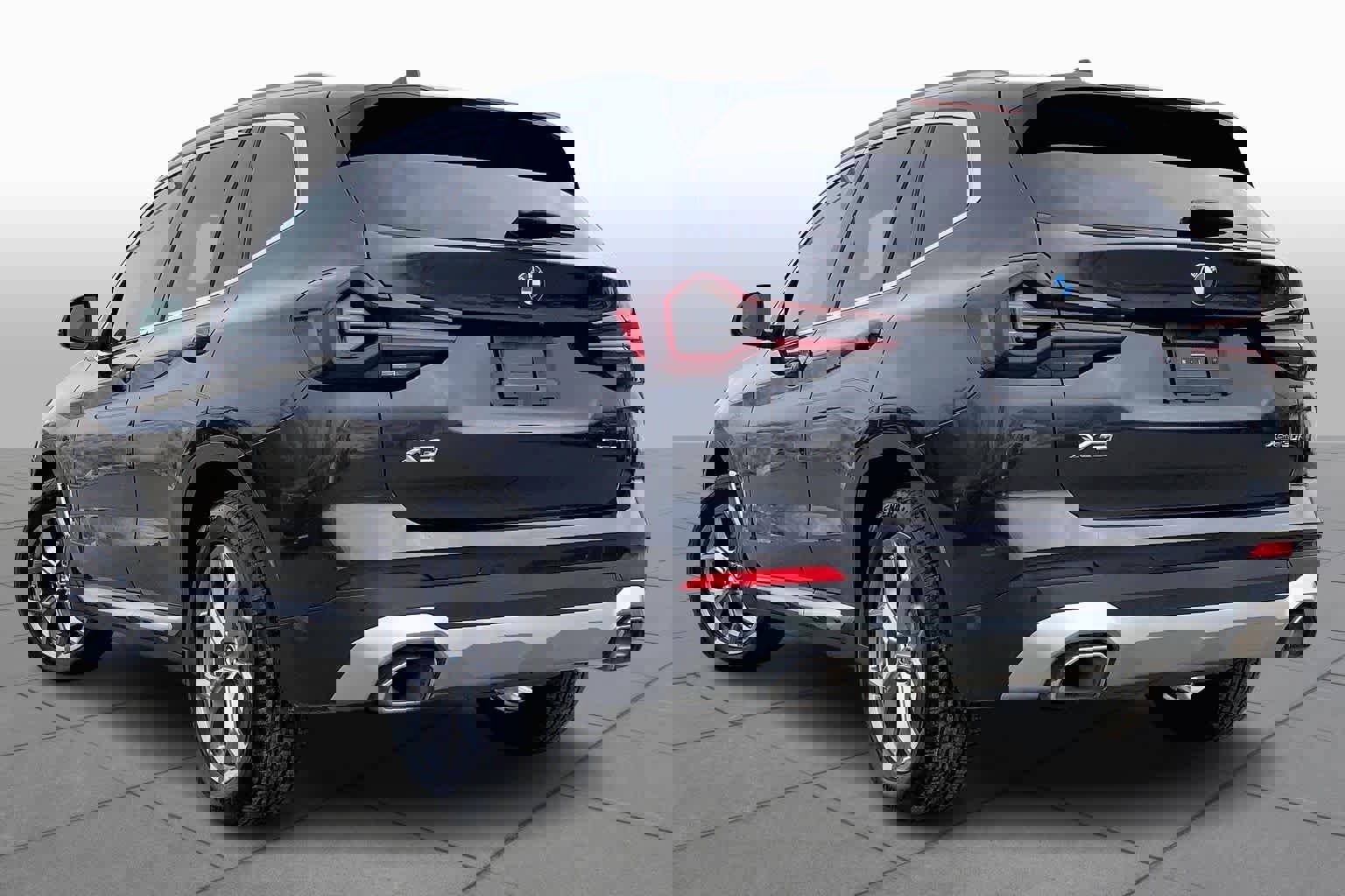 Used 2024 BMW X3 xDrive30i image 11