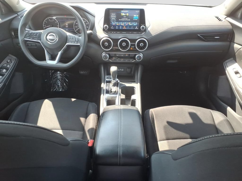 Used 2024 Nissan Sentra SV FWD image 12