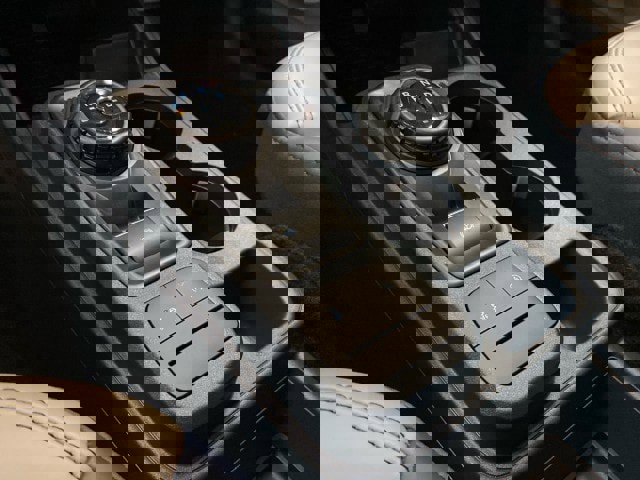 New 2025 Ford Maverick Lariat w/ 4K Tow Package image 47