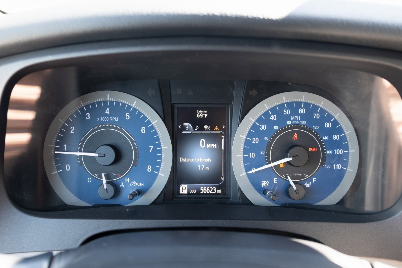 Used 2020 Toyota Sienna LE image 7