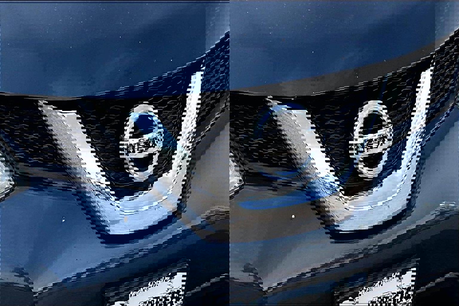 Used 2016 Nissan Rogue SV w/ SV Premium Package image 28