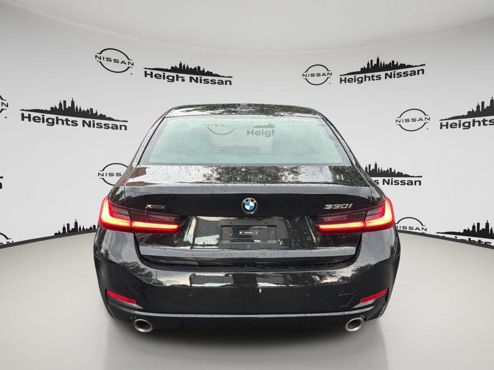 Used 2026 BMW 330i xDrive Sedan AWD/4WD image 4