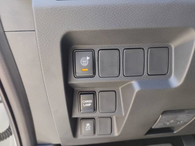 New 2026 Nissan Frontier SV w/ All-Weather Content Package AWD/4WD image 13