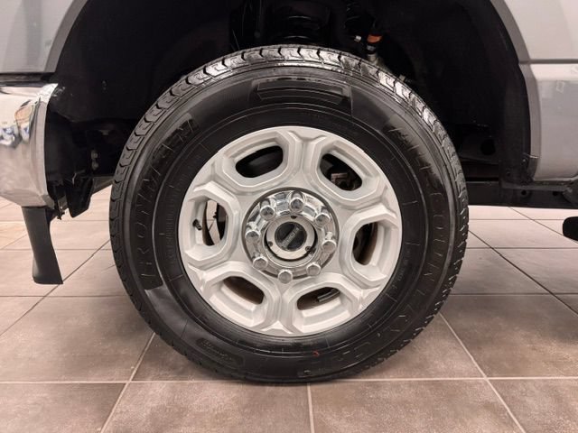 Used 2025 Ford F250 XLT AWD/4WD image 35