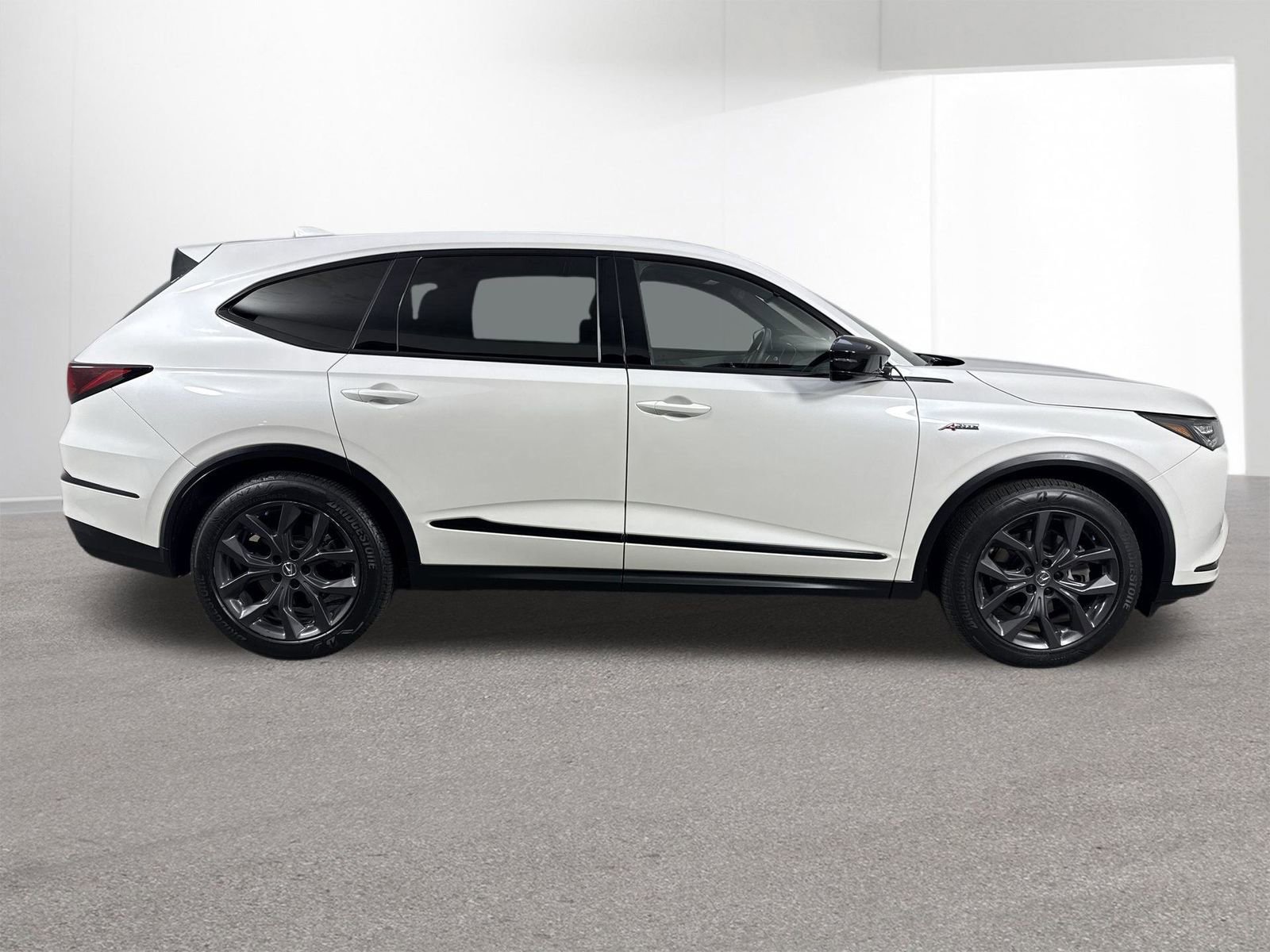 Used 2023 Acura MDX A-Spec AWD/4WD image 36