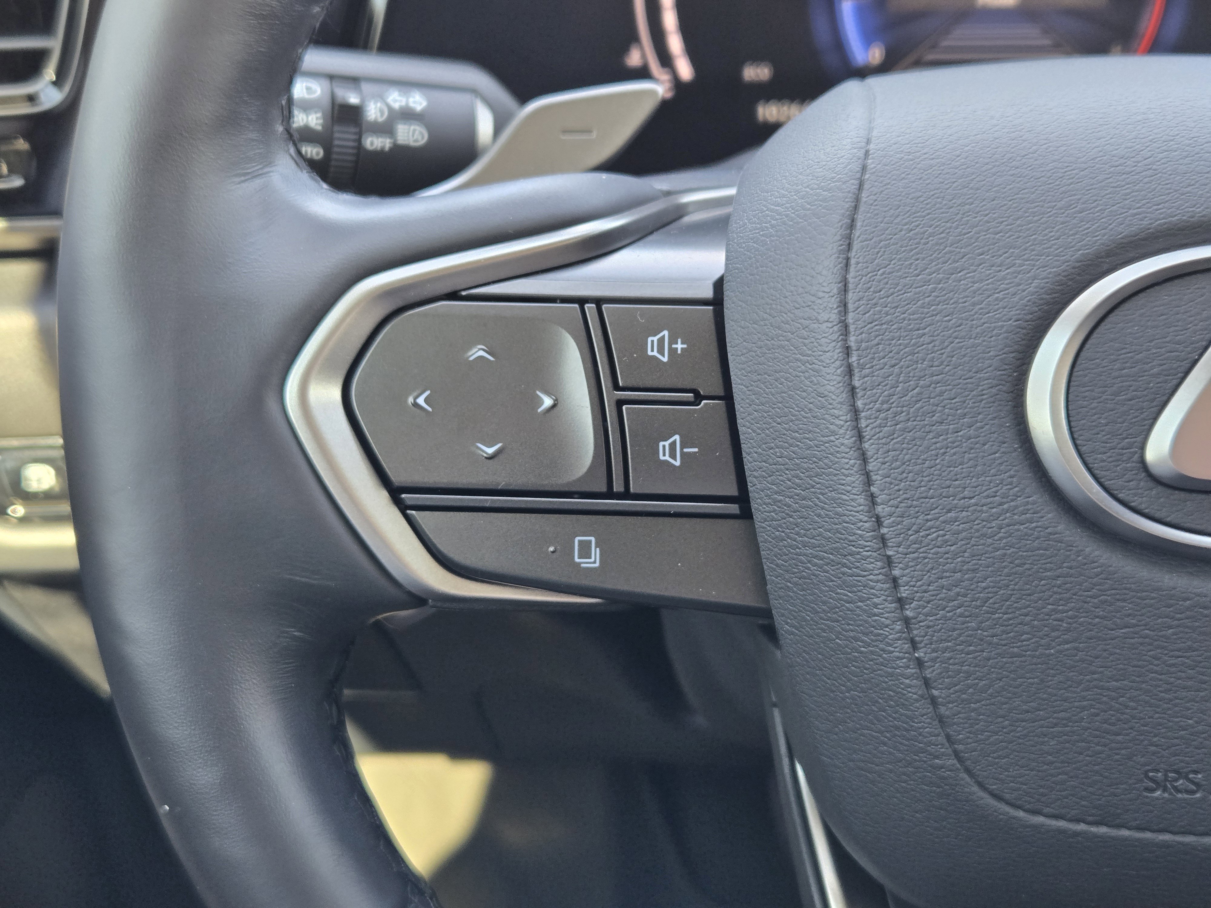 Certified 2025 Lexus NX 350 AWD w/ Accessory Package (2T) image 40