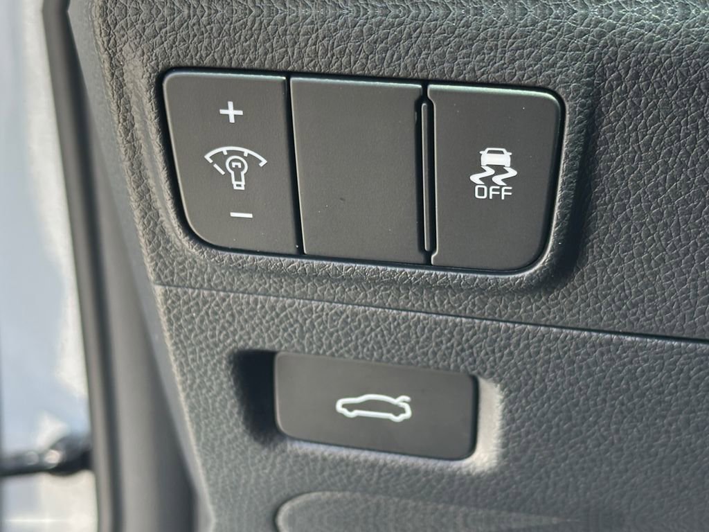 Used 2025 Kia K5 GT-Line w/ GT-Line Premium Package FWD image 20