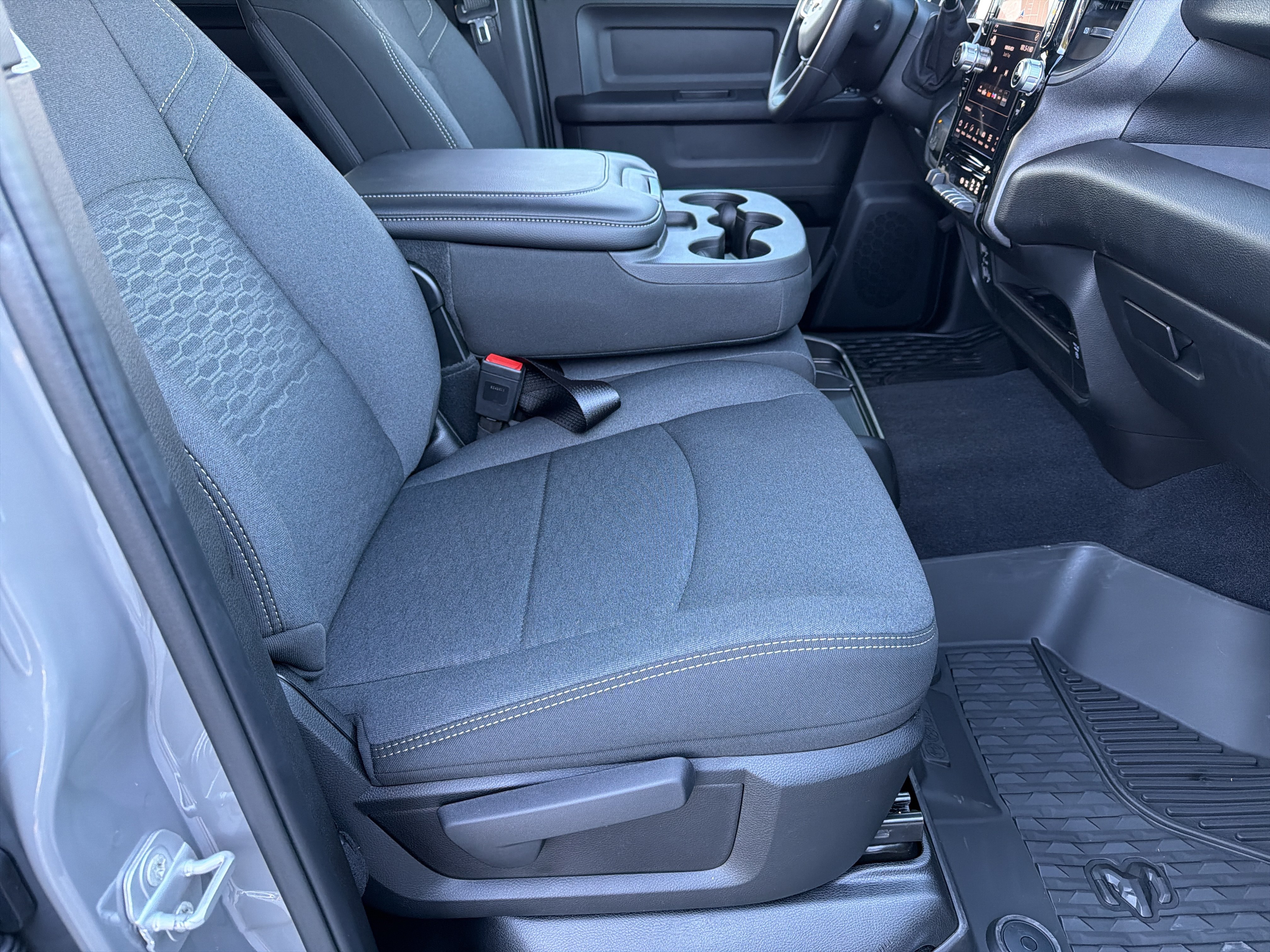 New 2027 RAM 2500 Tradesman AWD/4WD image 12