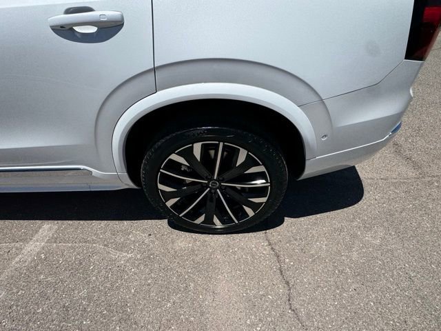 New 2025 Volvo XC90 T8 Ultra w/ Protection Package Premier image 7