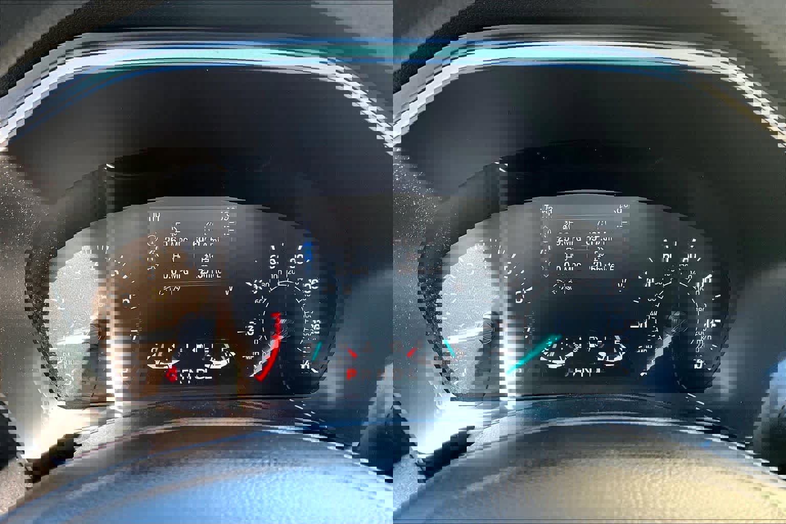 Used 2020 Ford Escape SE image 26