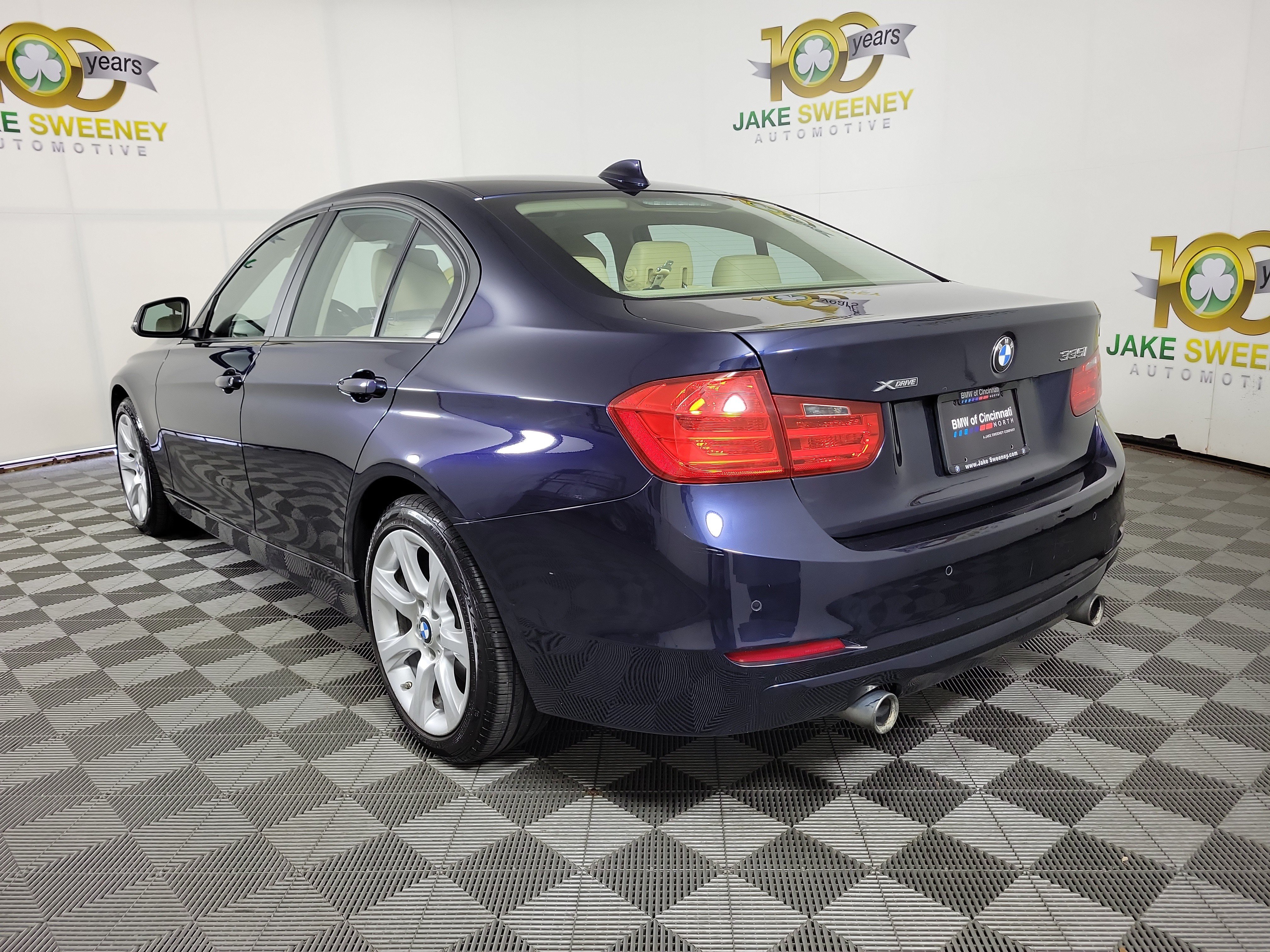 Used 2014 BMW 335i xDrive Sedan AWD/4WD image 5