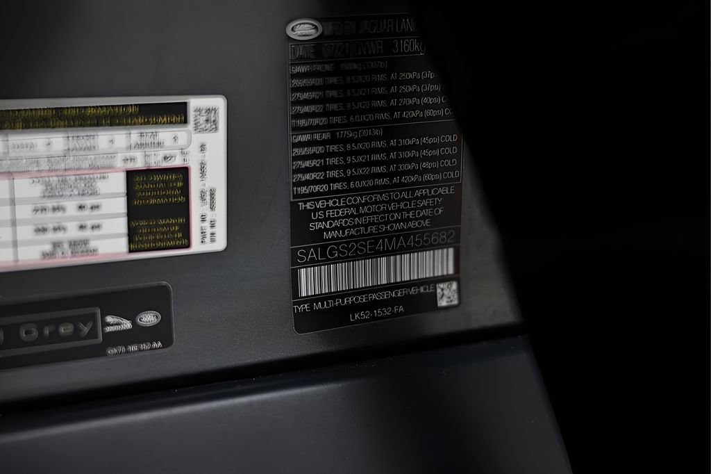 Used 2021 Land Rover Range Rover P525 Westminster Edition image 64