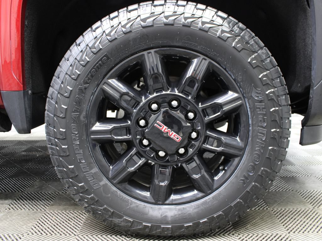 Used 2024 GMC Sierra 2500 AT4 w/ AT4 Preferred Package AWD/4WD image 13