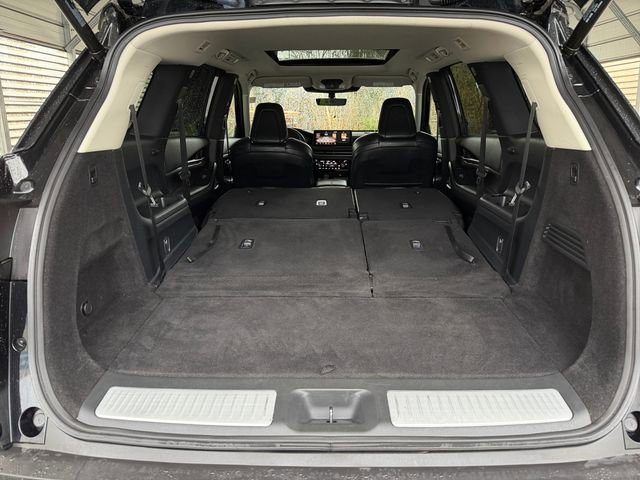 Used 2023 INFINITI QX60 Pure image 38