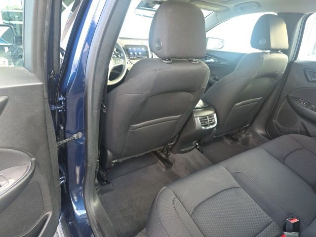 Used 2019 Chevrolet Malibu LT image 17