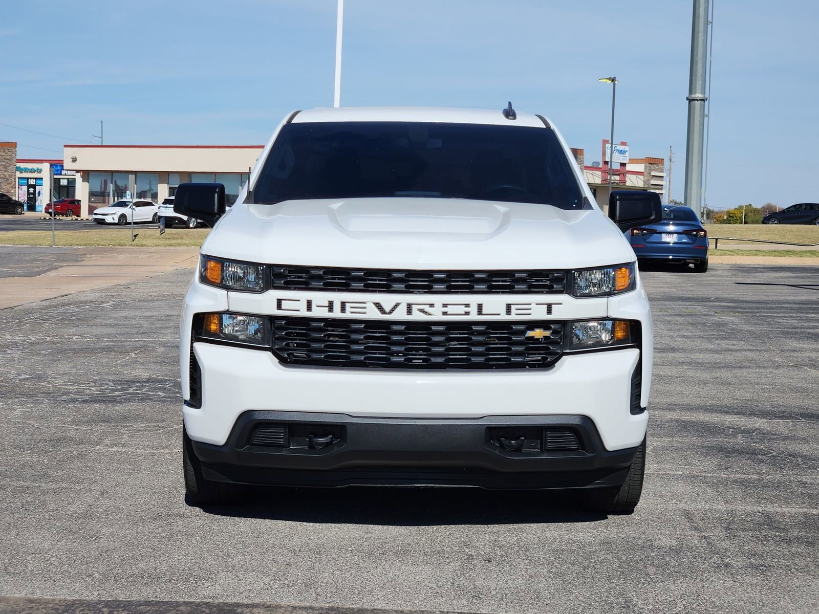 Used 2020 Chevrolet Silverado 1500 Custom w/ Custom Value Package image 6