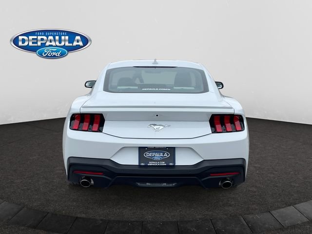 Used 2024 Ford Mustang Premium image 5
