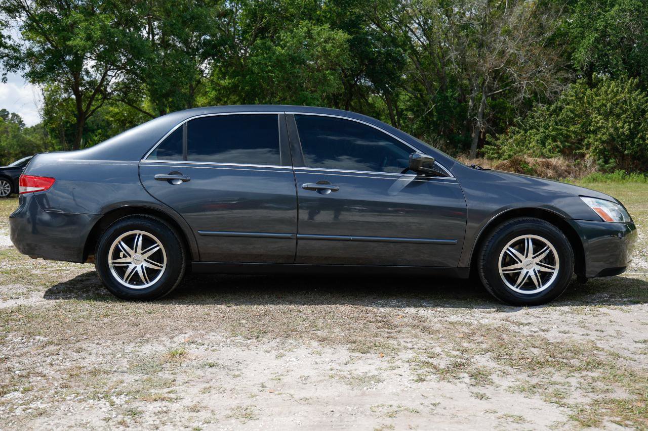 Used 2004 Honda Accord LX image 13