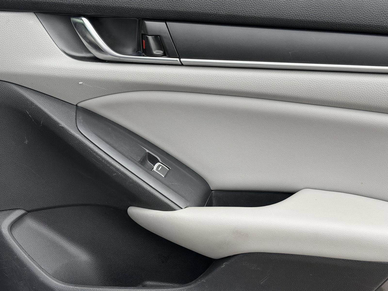 Used 2020 Honda Accord LX image 26