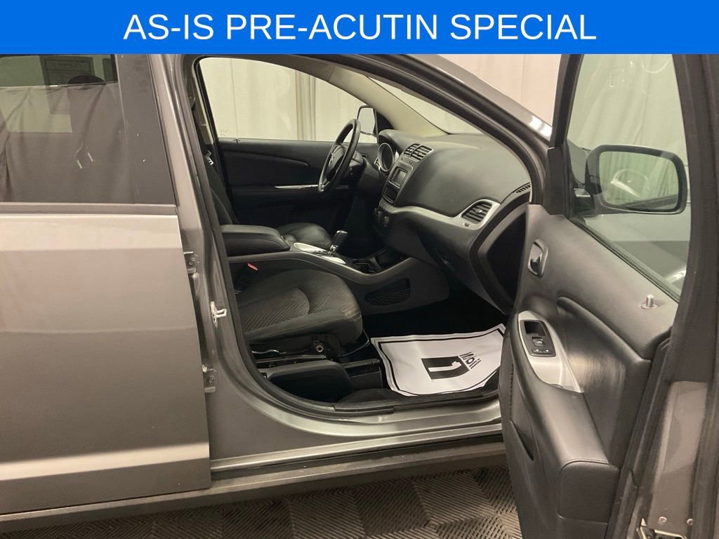 Used 2012 Dodge Journey SXT w/ Flexible Seating Group image 18