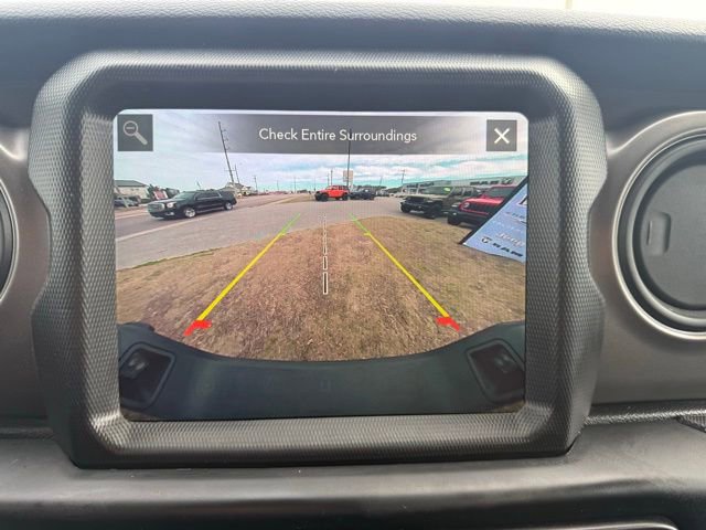 Certified 2022 Jeep Gladiator Sport image 22