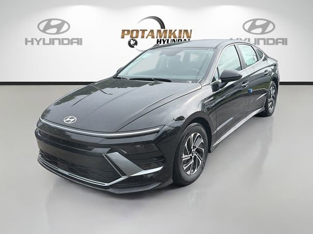 New 2026 Hyundai Sonata Blue FWD image 1