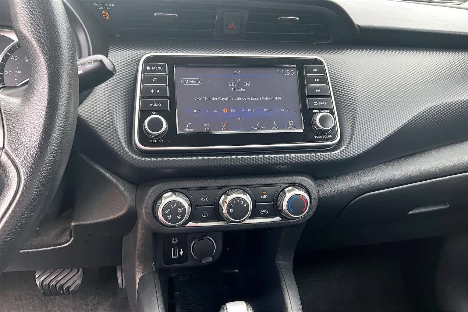 Used 2023 Nissan Kicks S FWD image 30