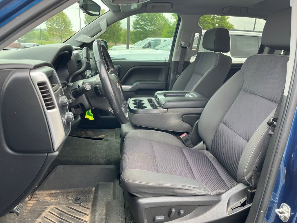 Used 2018 Chevrolet Silverado 1500 LT w/ Texas Edition image 6