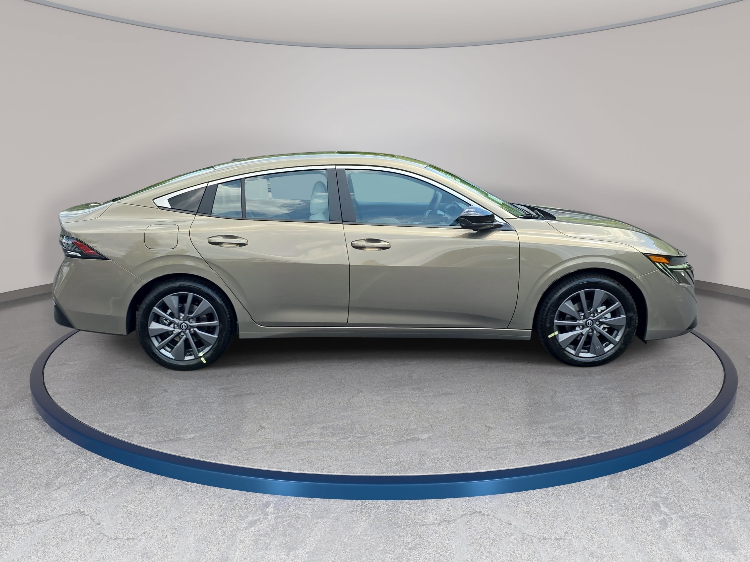 New 2027 Nissan Sentra SL w/ Floor Mat Package FWD image 4