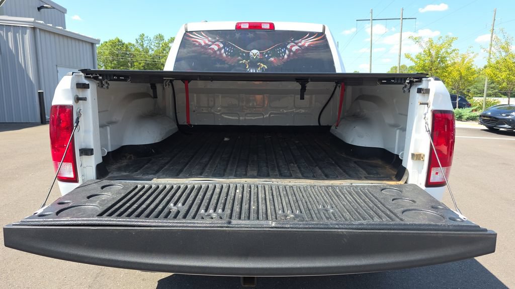 Used 2021 RAM 1500 Classic SLT AWD/4WD image 9