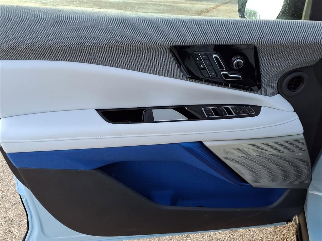 New 2026 Cadillac Optiq Sport 1 image 12