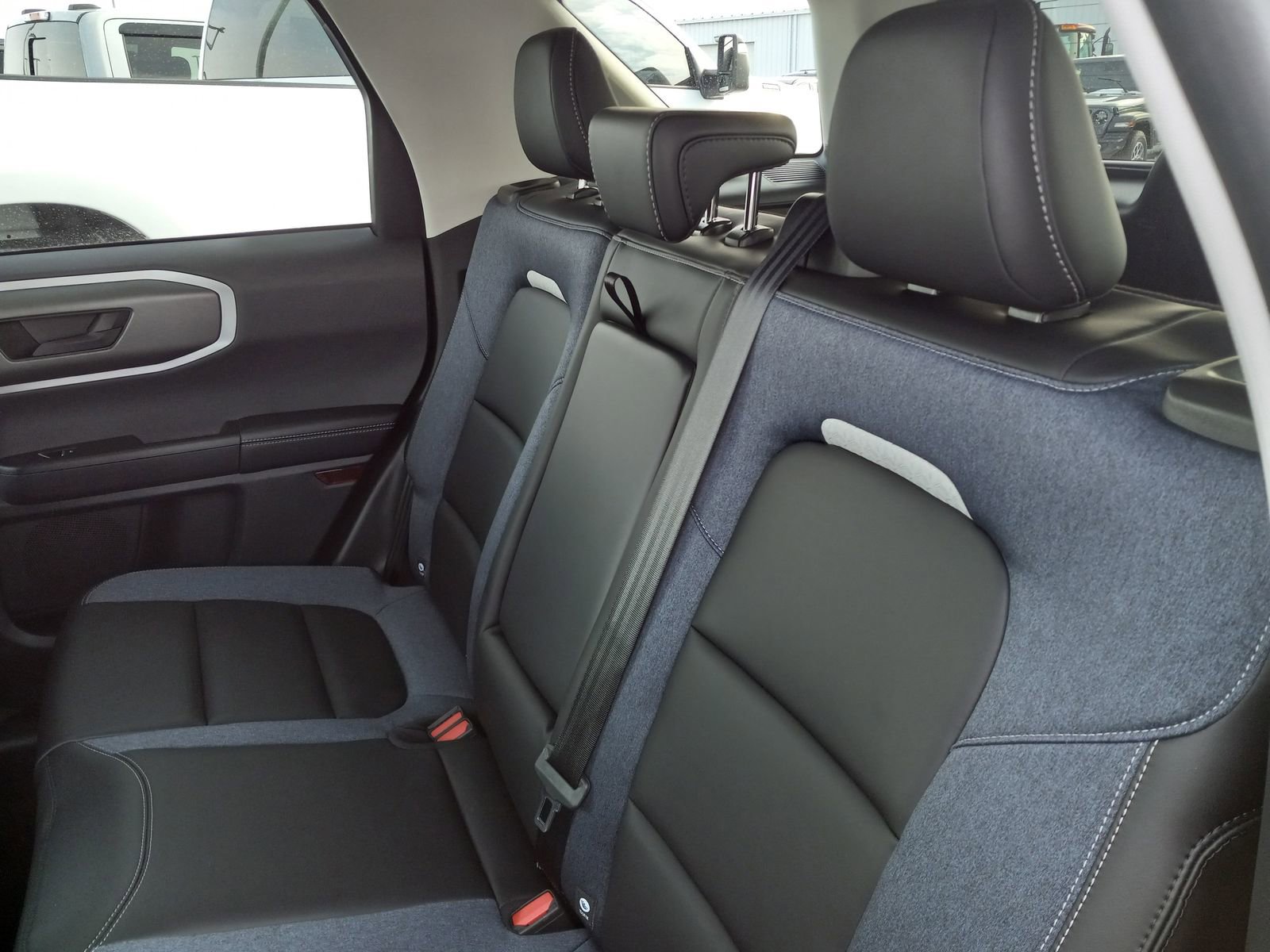 Used 2025 Ford Bronco Sport Outer Banks w/ Outer Banks Tech Package+ image 14