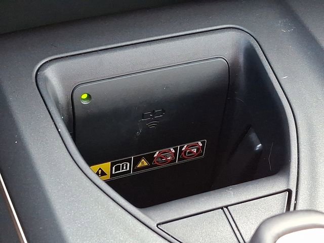 Used 2023 Toyota Crown XLE image 27