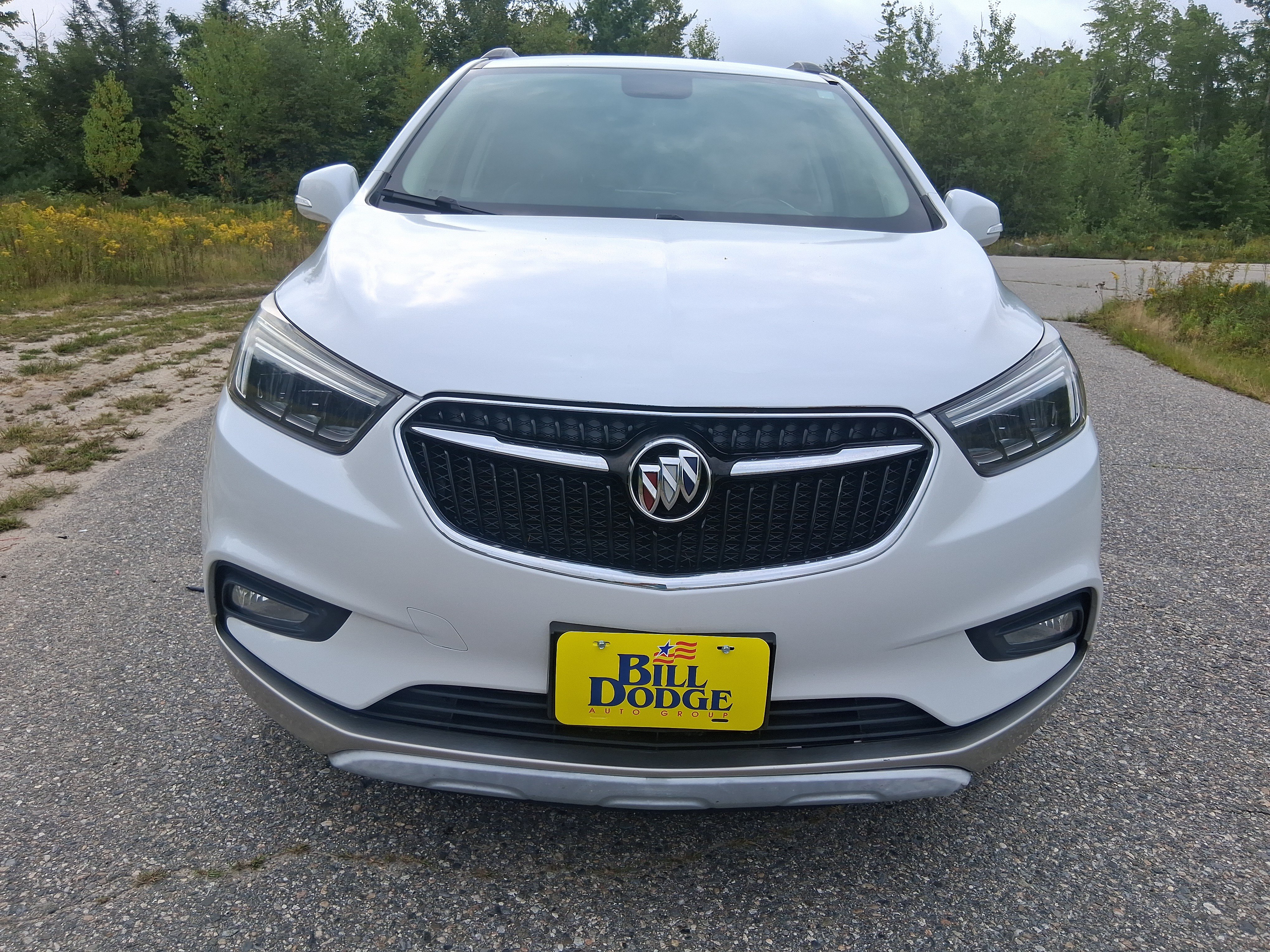 Used 2017 Buick Encore Essence w/ Experience Buick Package AWD/4WD image 2