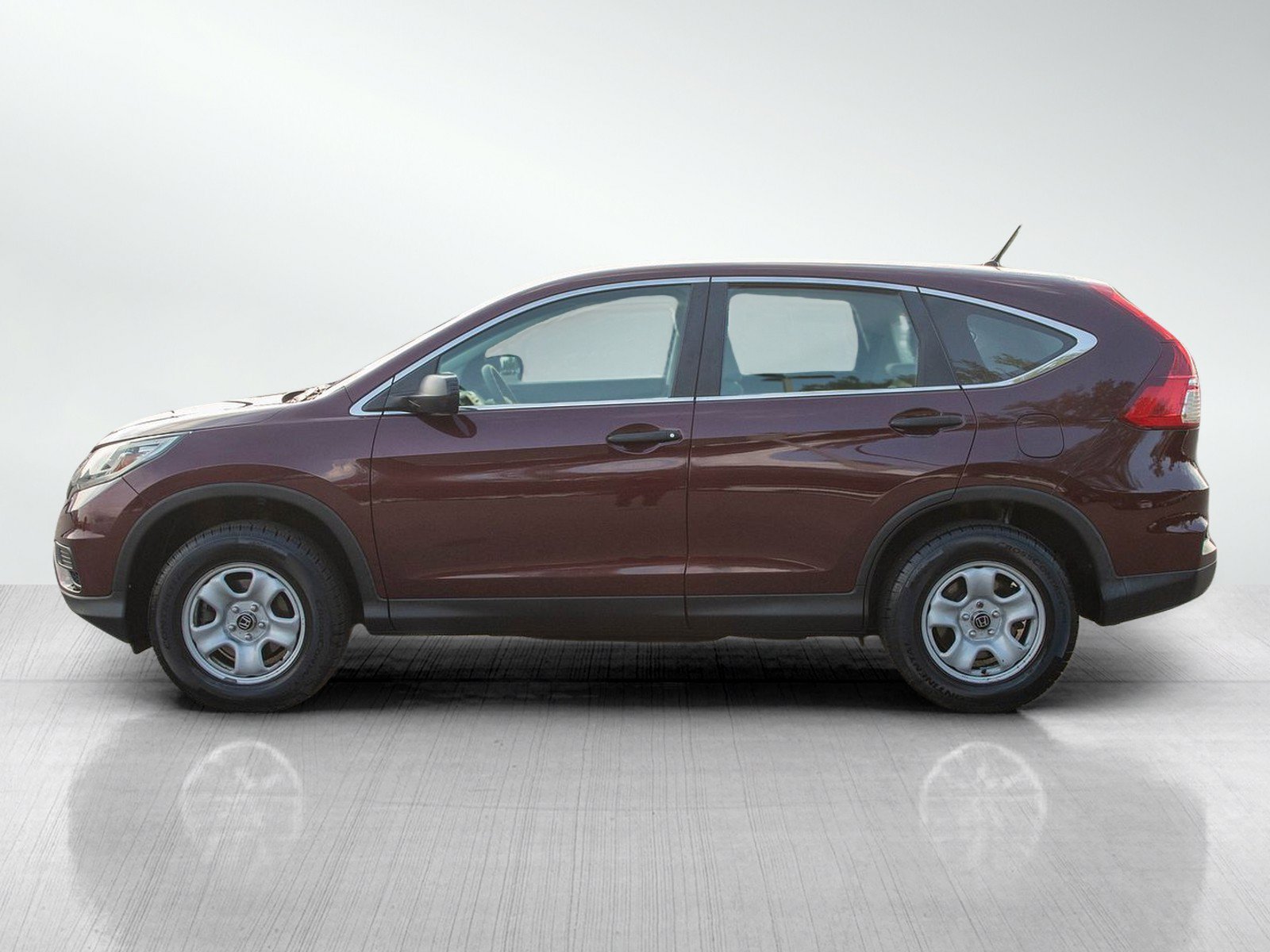 Used 2015 Honda CR-V LX image 2