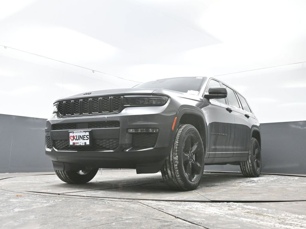 New 2025 Jeep Grand Cherokee L Limited w/ Black Appearance Package image 50