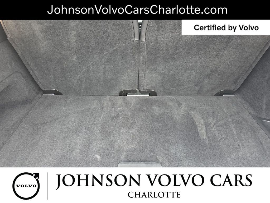 Certified 2025 Volvo XC90 B6 Plus image 13