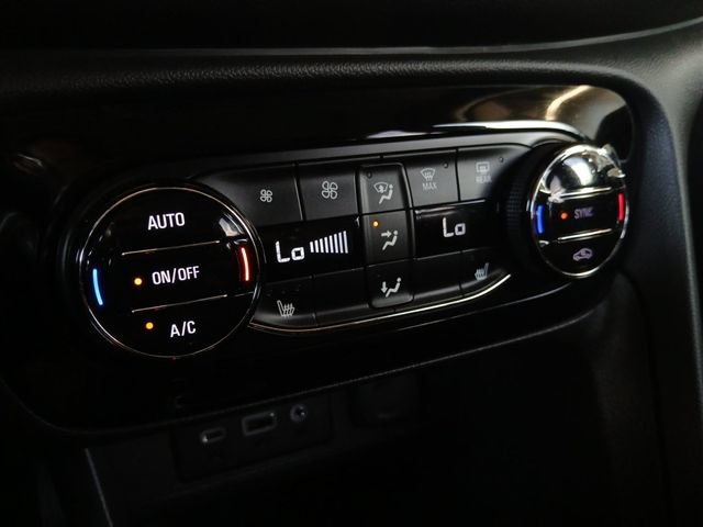 Used 2023 Buick Encore GX Essence w/ Experience Buick Package FWD image 12