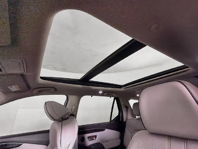 Used 2025 Honda Pilot Elite image 28