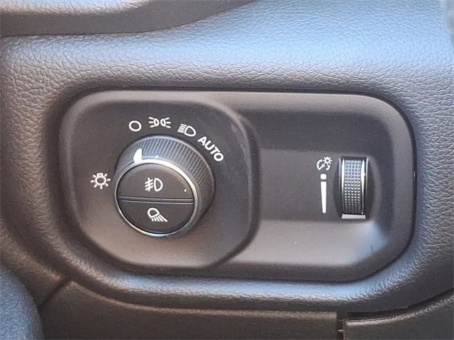 Used 2023 RAM 3500 Tradesman w/ Chrome Appearance Group image 25