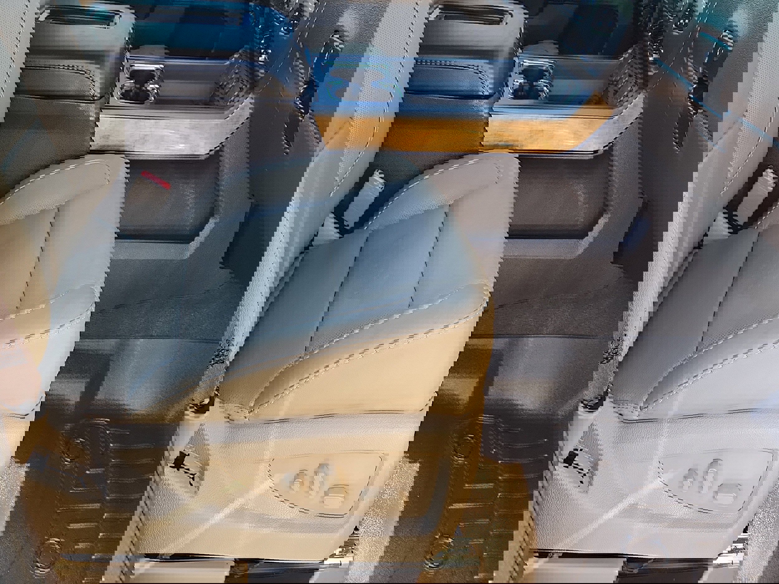 Used 2017 Chevrolet Silverado 1500 LTZ w/ Texas Edition image 13