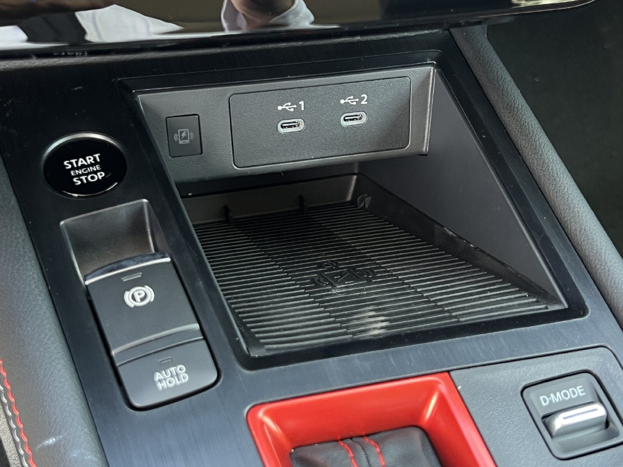 New 2027 Nissan Kicks SR FWD image 11